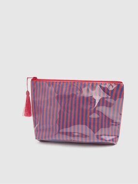 Dairy Boy Small Penny Lane Garden Bed Makeup Bag. ⚡️💕